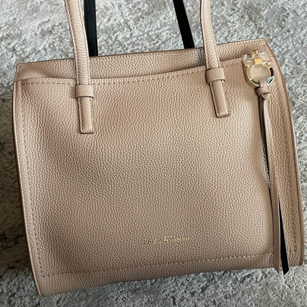 Ferragamo Amy bag